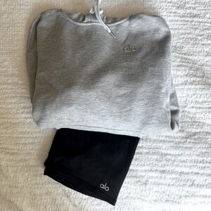 ALO Set Accolade Hoodie and Biker Short EUC size small Athletic Grey & Black